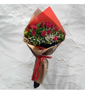 Bouquet of 17 Red Roses
